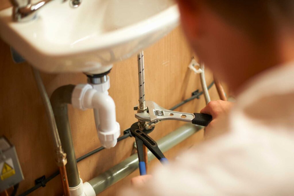 Emergency Plumbing in Abbotsford - When to Call a 247 Plumber in the Fraser Valley